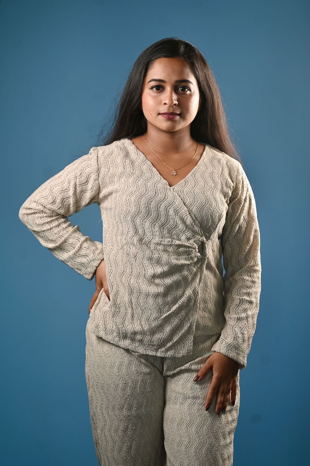 BEIGE FLORAL FANTASY 006