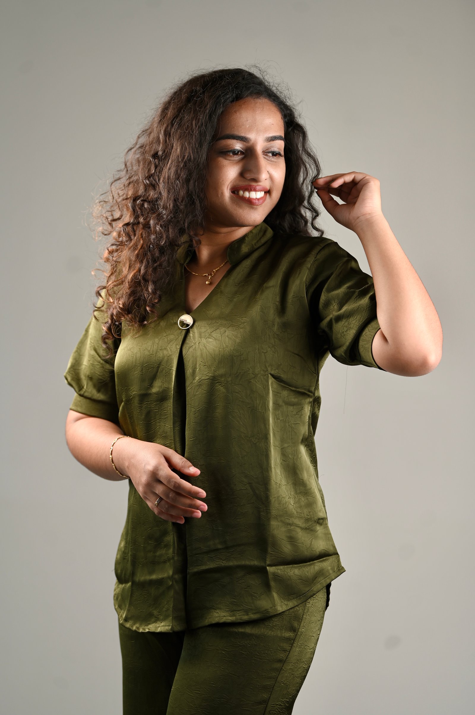 OLIVE GREEN 003