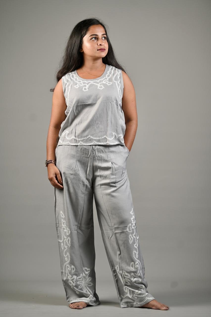 GRAY EMBROIDERED 016